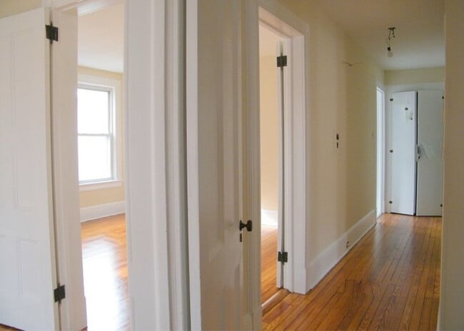 82 Valley Rd unit 2, Montclair, NJ 07042 - photo 3