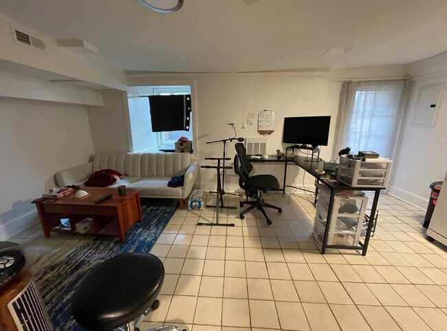 775 Parker St unit 1, Roxbury Crossing, MA 02120 - photo 3