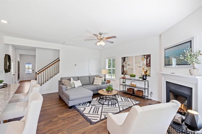 203 Eclipse Ln unit 36207866, Knoxville, TN 37924 - photo 3