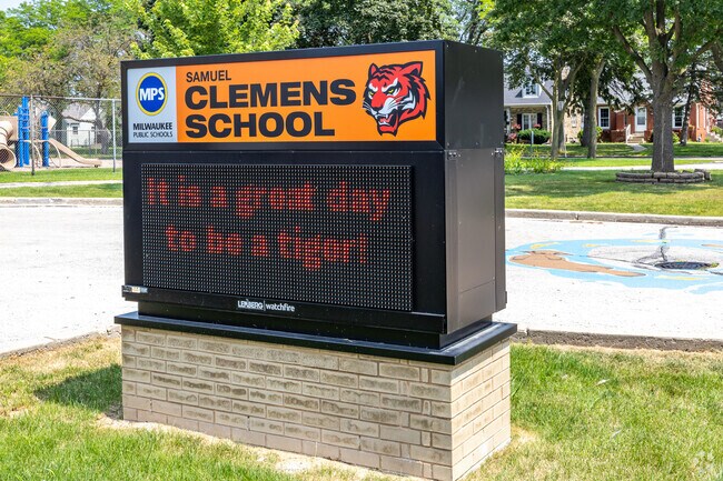 Clemens School is a public elementary school in Milwaukee, WI.