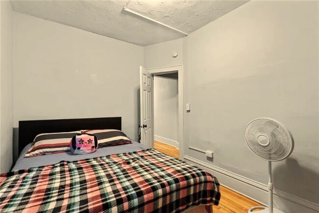 3139 3rd Ave S unit 3, Minneapolis, MN 55408 - photo 5