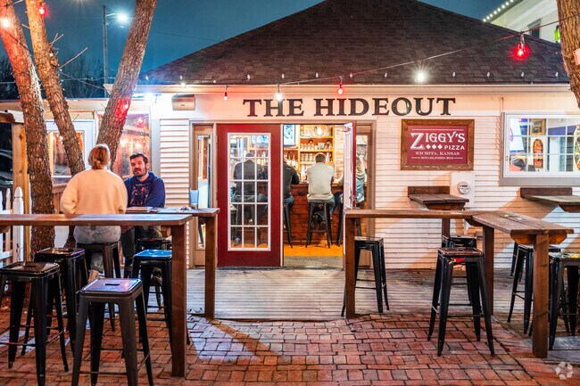 The Hideout is a popular bar by Sleepy Hollow.