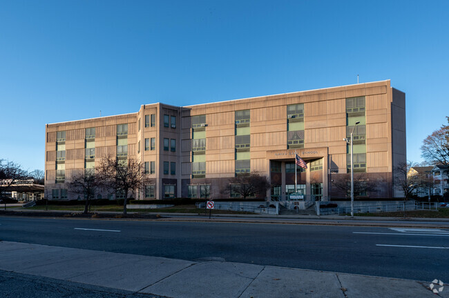 Gates Lane School has 515 students in grades PK, K-6 with a student-teacher ratio of 12 to 1.