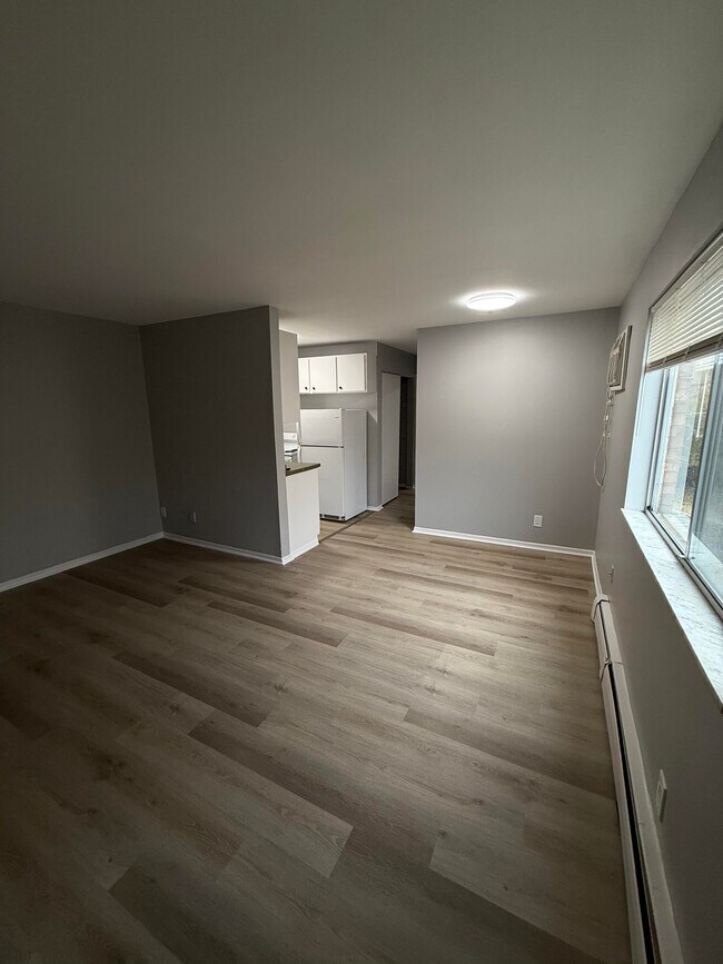 Lincoln Woods Flats, Norwood, OH 45212 - photo 5