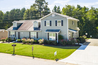 2725 Forrester Ct, Lithia Springs, GA 30122