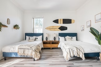 215 Alexander Ct, Encinitas, CA 92024