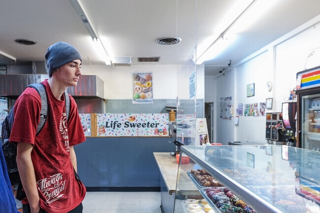 Donut Wheel in Livermore entices with its array of sweet, freshly-made treats.