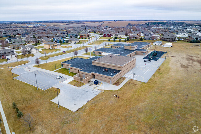 Bell Elementary School can is located south of Highway 370.