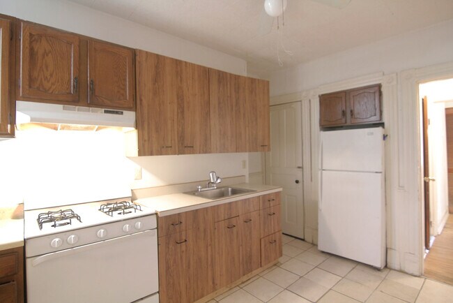 618 West St, Pittsburgh, PA 15221 - photo 3