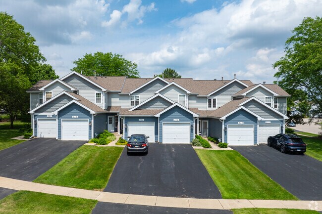 In addition to single family homes, duplex townhouses are available in Cambridge.