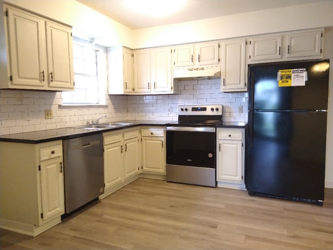 6204 Mitchell Ave, Metairie, LA 70003 - photo 3