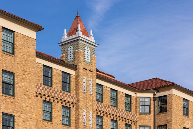 Haas Hall Academy At the Lane has 235 students in 7th through 12th grades.