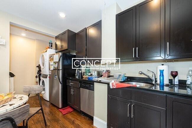 1566 Tremont St unit 2, Roxbury Crossing, MA 02120 - photo 2