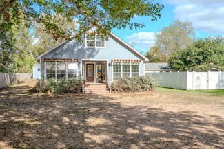 722 Riveredge Dr, Richmond, TX 77406