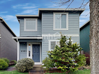 2351 Sam Parrett Dr, Newberg, OR 97132
