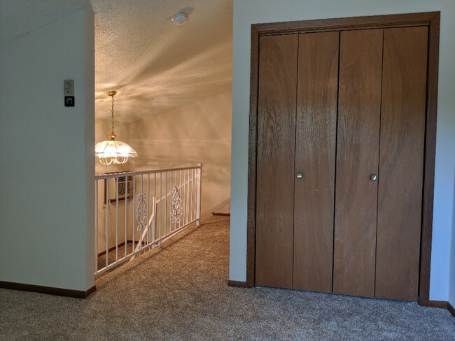 138 N Agency St unit 3, Eagle Lake, MN 56024 - photo 7