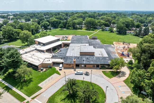 Mark Twain Elementary blends into the surrounding homes.