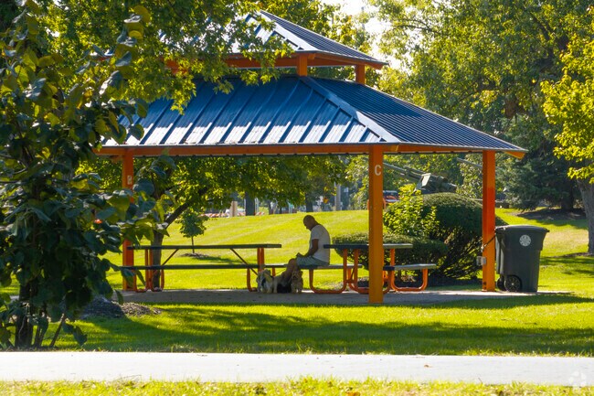 Kosciuzko Park has great outdoor spaces for relaxing in Southside.