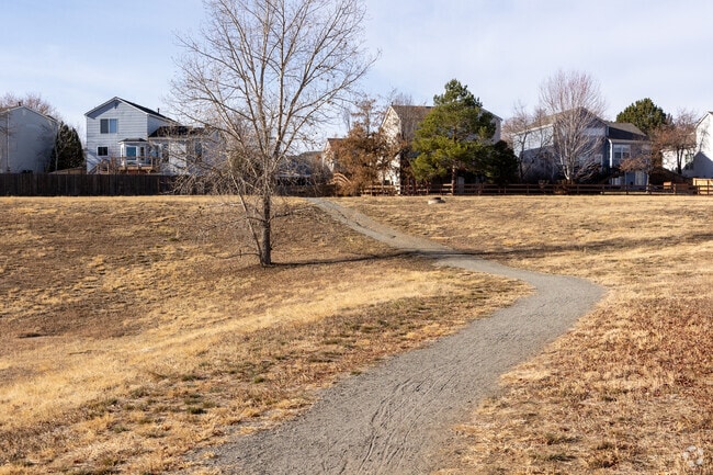 Highpoint has many pathways connecting it parks, schools & subdivisions.