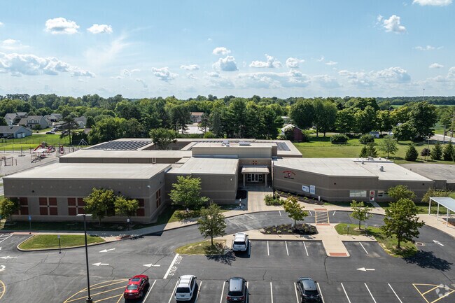 Dixie Elementary School is part of the New Lebanon Public School District.