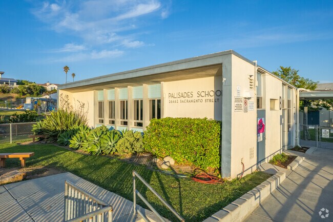 Palisades Elementary School is part of the Capistrano Unified School District.