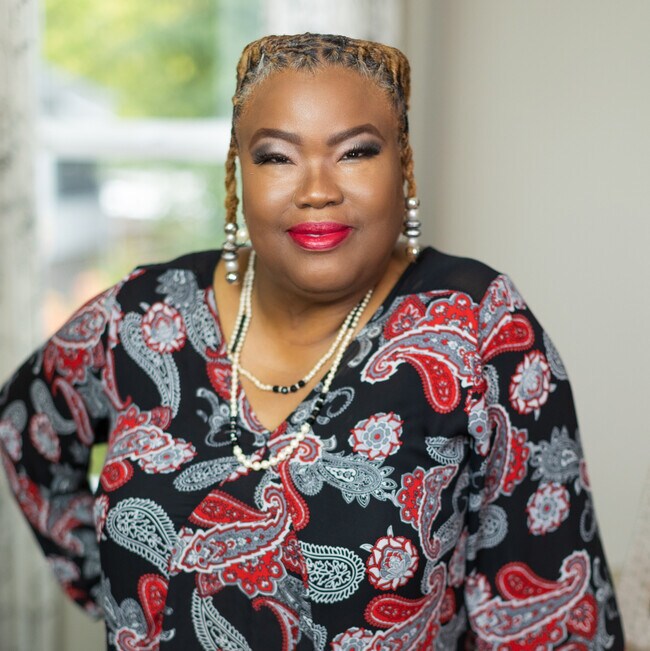 Stephanie Atwater-Kelly