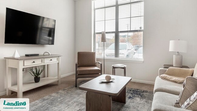 4050 W Pine Blvd unit 1316, Saint Louis, MO 63108 - photo 2