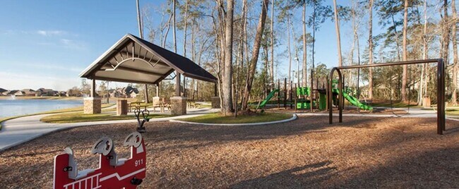 3260 Bright Maple Dr, Conroe, TX 77385 - photo 4