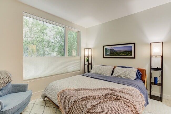 Blu SF unit 2E, San Francisco, CA 94107 - photo 7