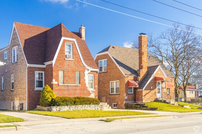 Brick single-family homes line the streets of Lyons, Illinois.