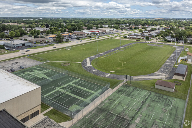 St Joseph Middle School in Appleton is located at 2626 N Oneida Street.