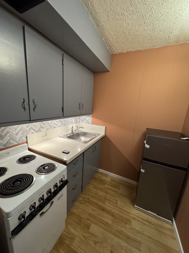 Mini Kitchen