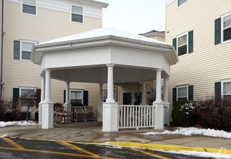31 Tremble Ave, Campbell, OH 44405