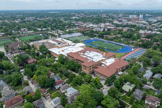 Oak Park & River Forest High School is a top rated, public school located in Oak Park, IL.