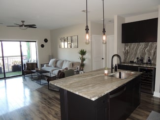 630 Calvert St Unit 302, Charlotte, NC 28208