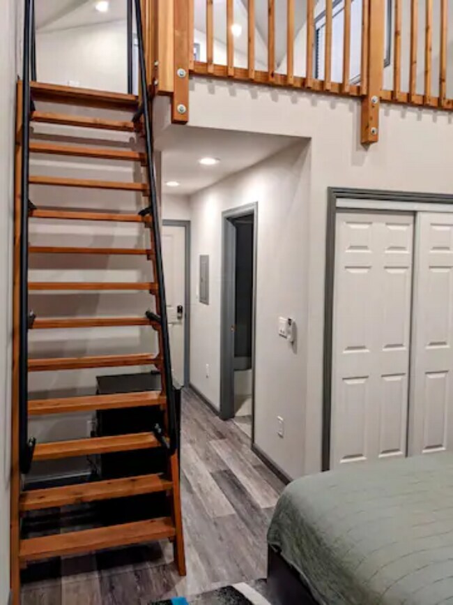 479 Vaughn Ave, San Jose, CA 95128 - photo 7