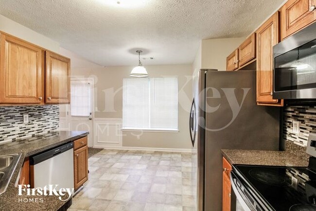 232 Buckeye Tr, Stockbridge, GA 30281 - photo 3