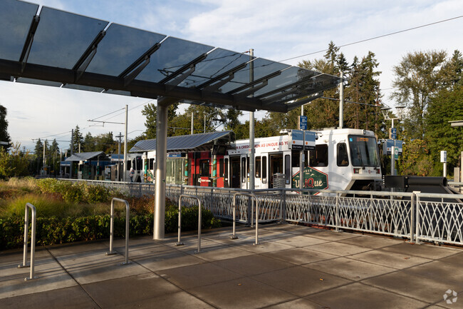 SE Park Ave MAX Station is a convenient park in ride for in Oak Grove.