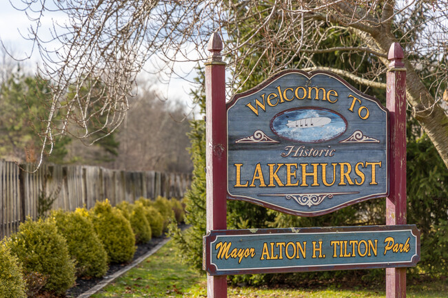 Lakehurst NJ Real Estate & Homes for Sale - Homes.com