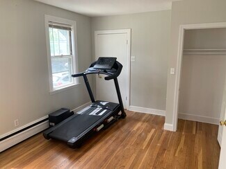 109 Beacon St, Somerville, MA 02143