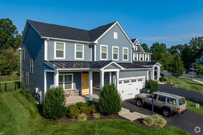 Single-owner homes strike a bold pose with their Craftsman touches in the Rivanna.