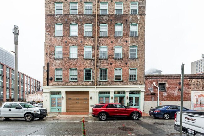 315 Girod St unit ID1267135P, New Orleans, LA 70130 - photo 7