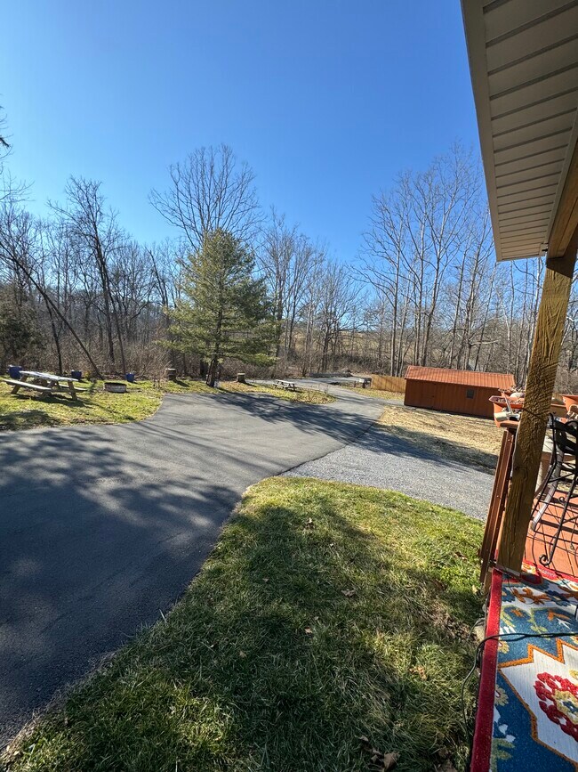 1608 Laurel Grove Rd unit Townhome Cabin, Winchester, VA 22602 - photo 7