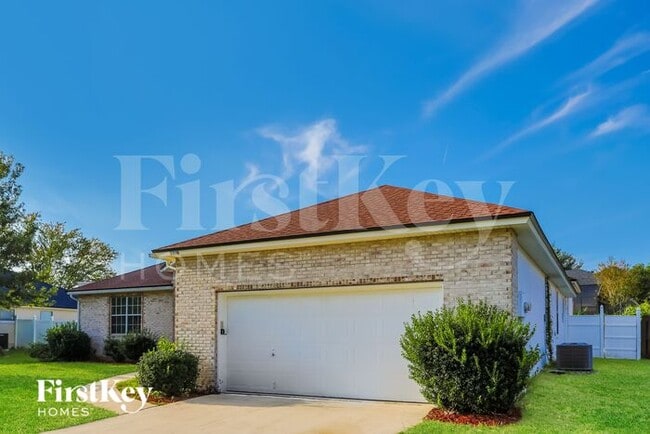 5510 Bristol Bay Ln N, Jacksonville, FL 32244 - photo 3
