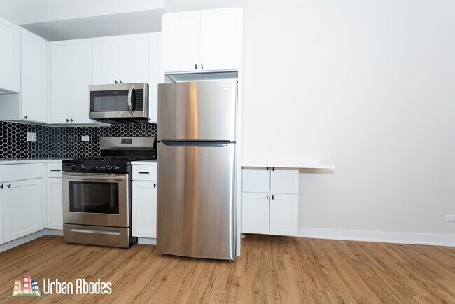 651 W Wrightwood Ave unit A03C, Chicago, IL 60614 - photo 5