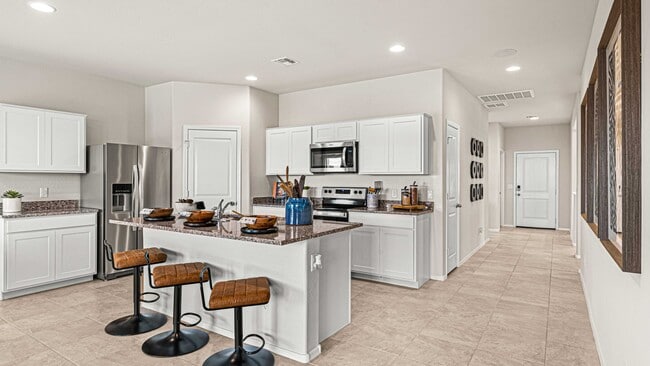 9137 S Holandes Dr, Apache Junction, AZ 85120 - photo 5