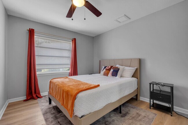 218 Cactus St unit ID1319918P, Tallahassee, FL 32304 - photo 7