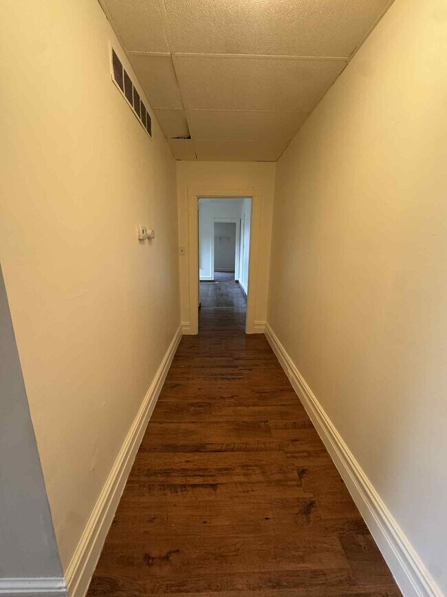 635 Chestnut St unit 1, Pottstown, PA 19464 - photo 7