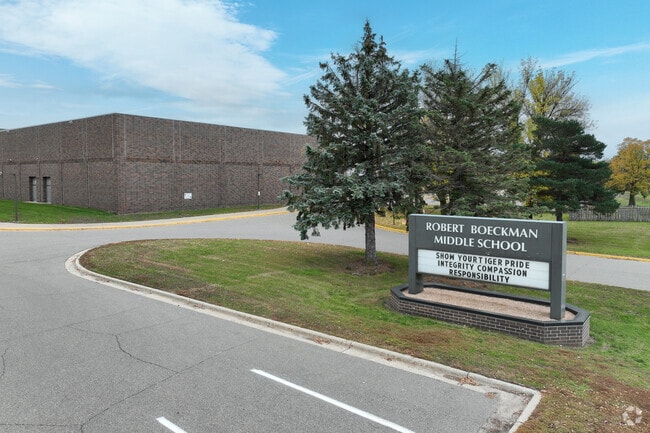 Robert Boeckman Middle School has a student/teacher ratio of 23:1.