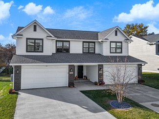 5101 Lakeview Pkwy, Davenport, IA 52807